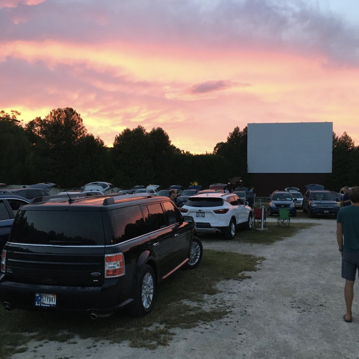 drive in movie theater